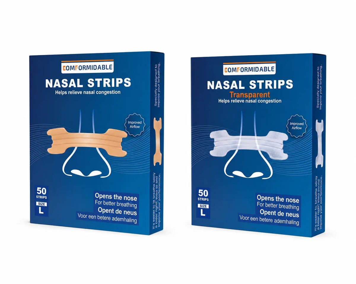 Seitenansicht der Verpackung der Comformidable Nasenstrips in Hautfarbe, mit Illustration eines Nasenstrips auf der Nase und der Angabe 50 Strips in Größe L. 